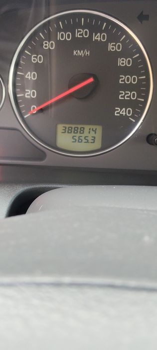 Volvo V40 1.9d 115cv