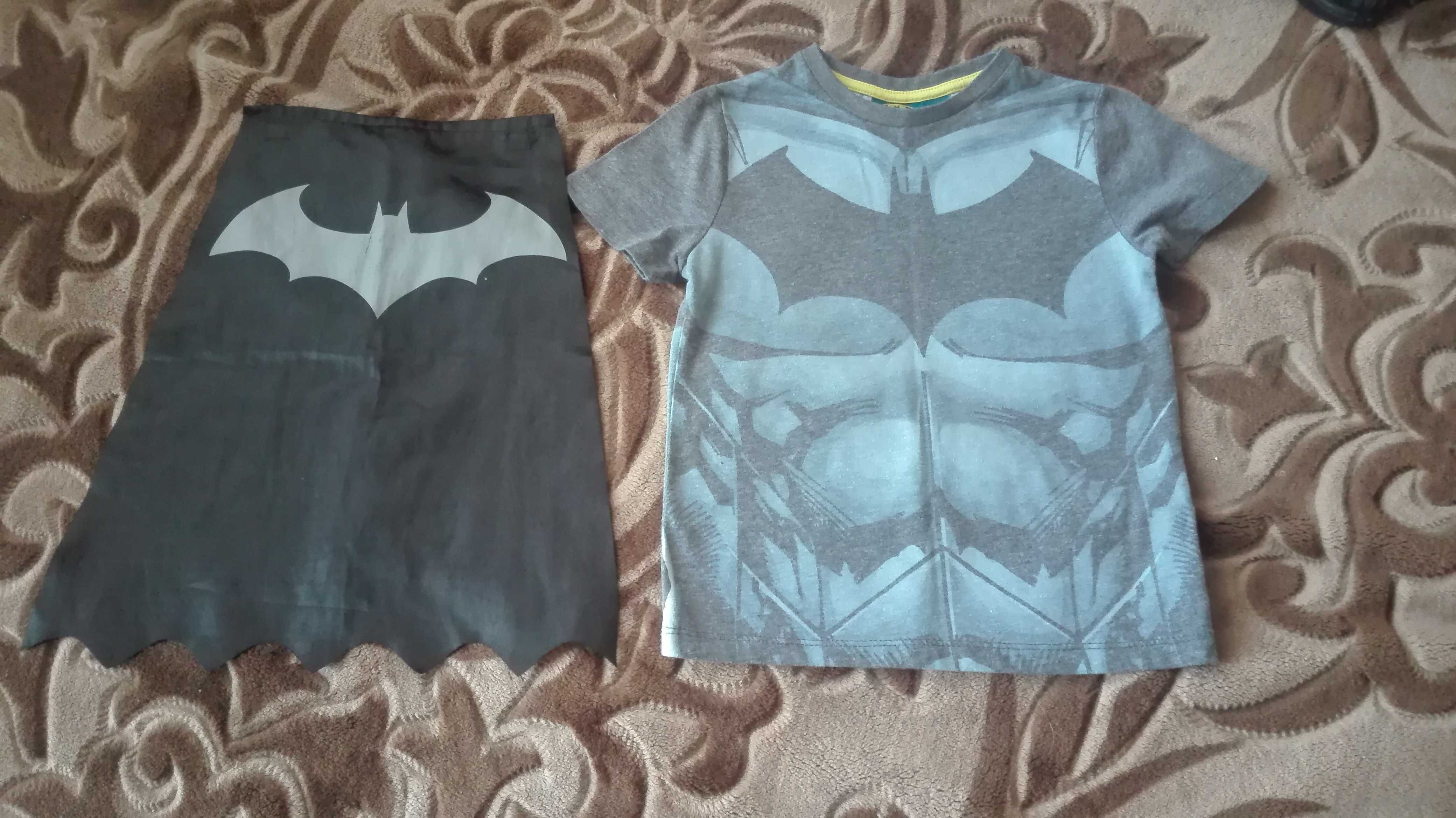 Koszulka Batman z peleryną