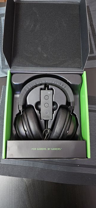 Ігрова гарнітура Razer Kraken Tournament Edition