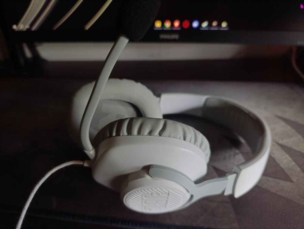 Słuchawki JBL Quantum 100