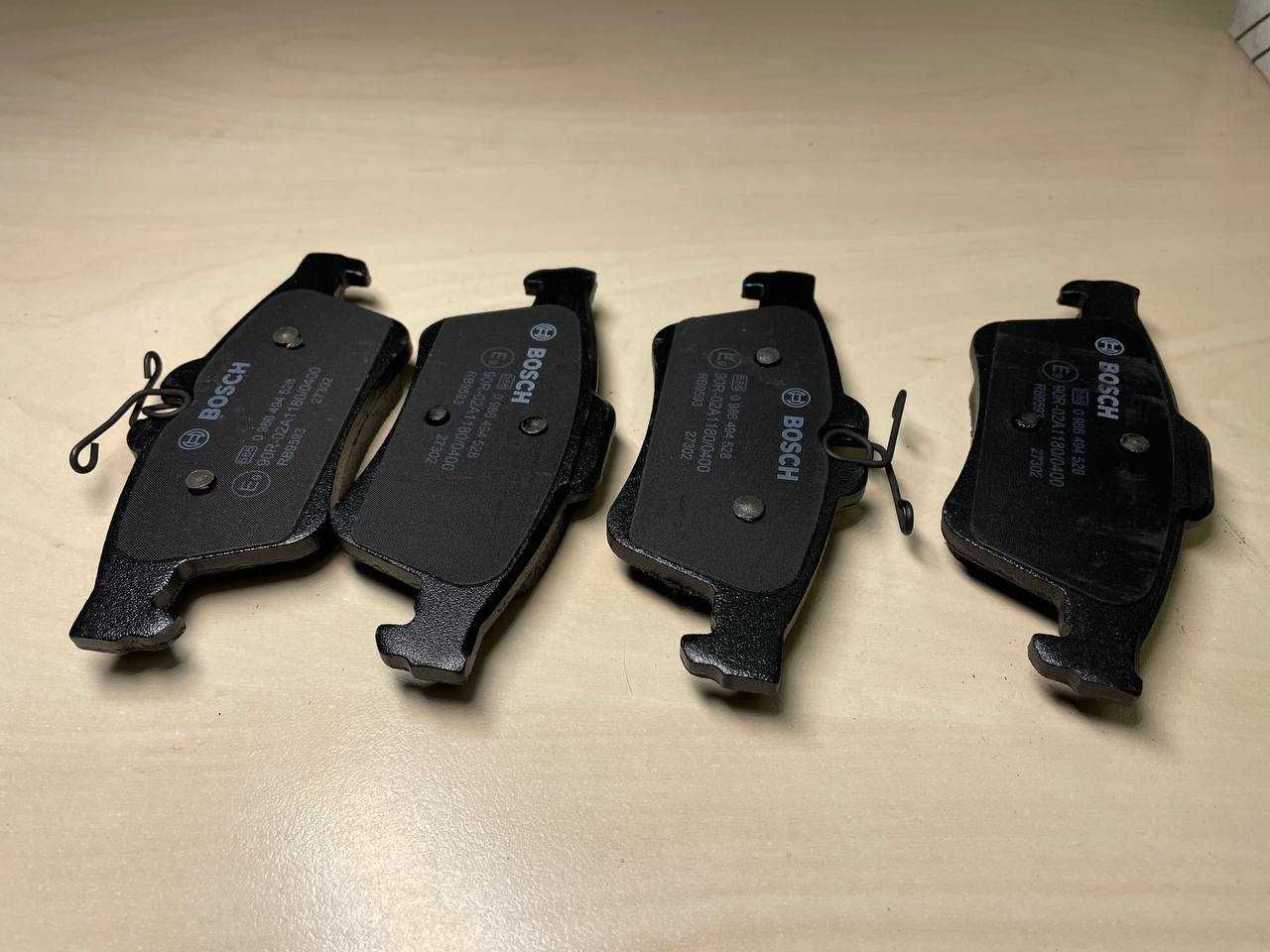 Колодки гальмівні дискові Bosch 986-494-528 комплект