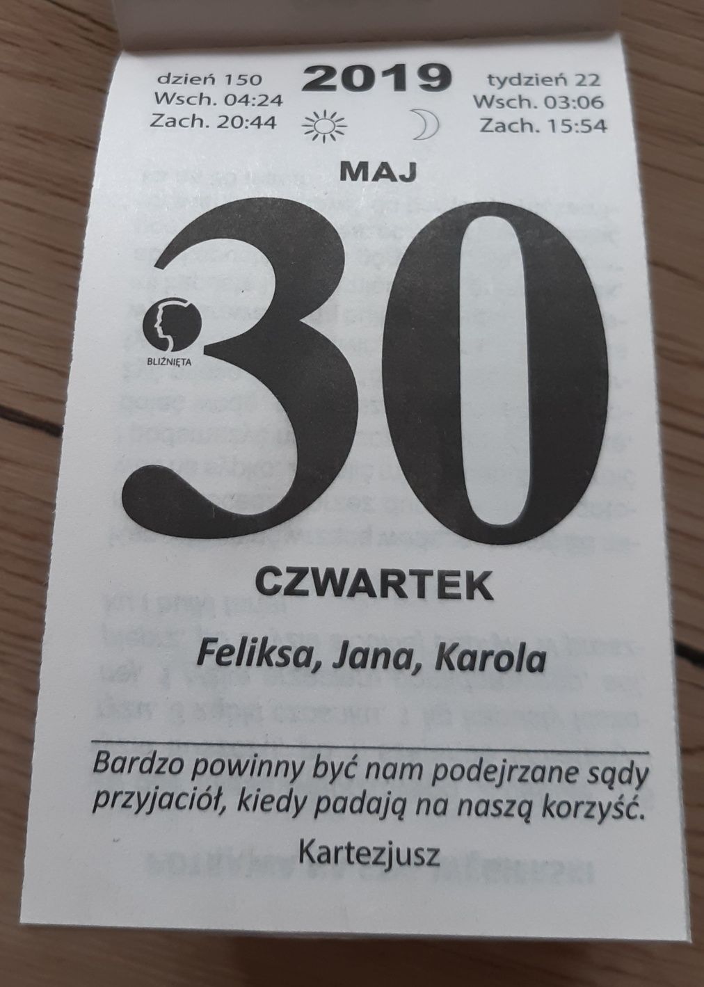 Metryczka dla dziecka z 2019 roku, kartka z kalendarza, pamiątka, data