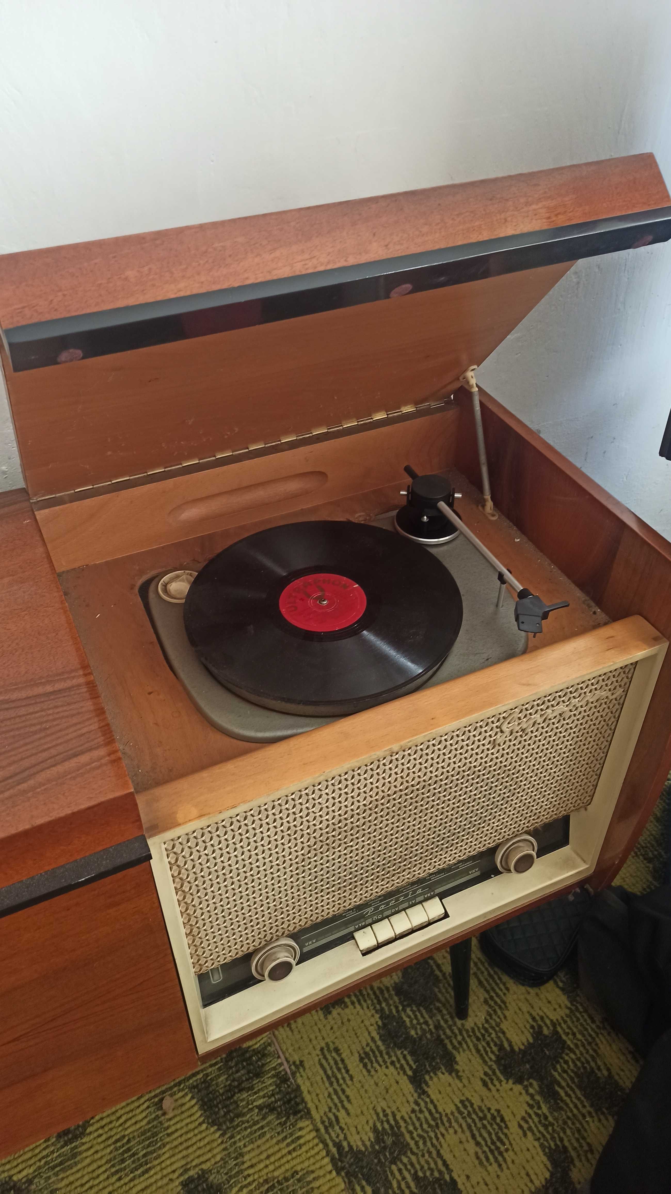 Stara komoda szafka z radiem i gramofonem RETRO/VINTAGE