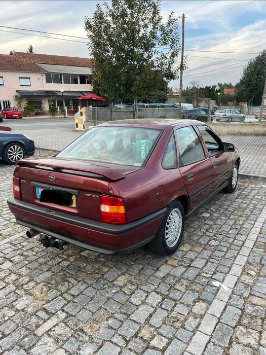 Opel Vectra A 1.4 Gasolina (1992)