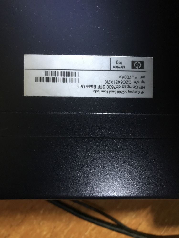 Komputer HP+monitor 19in.+klawiatura z myszką