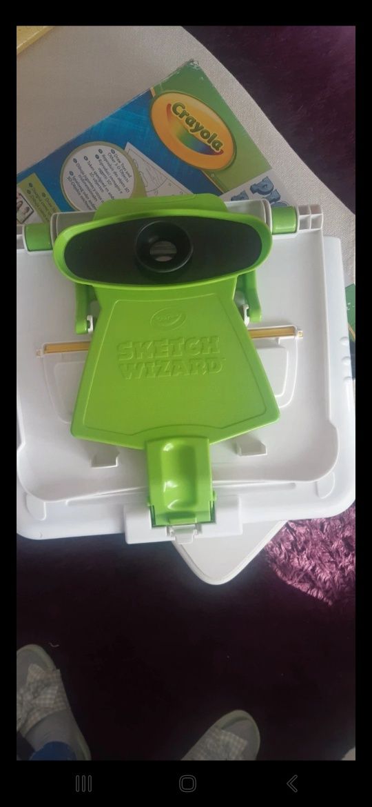 Projektor do odrysowywania wszystkiego 2D, 3D Crayola