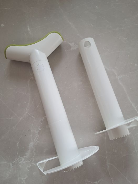 Слайсер для нарізки ананаса