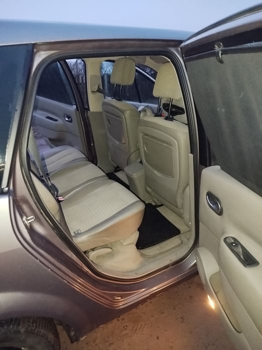 Продам Рено град сценік