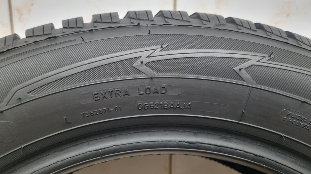 4 opony zimowe 185/60 R15 88T XL GoodYear UltraGrip 9+