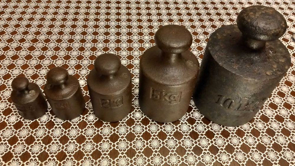 Stare odważniki żeliwne 0,5;1; 2;3;5;10kg odważnik żeliwny