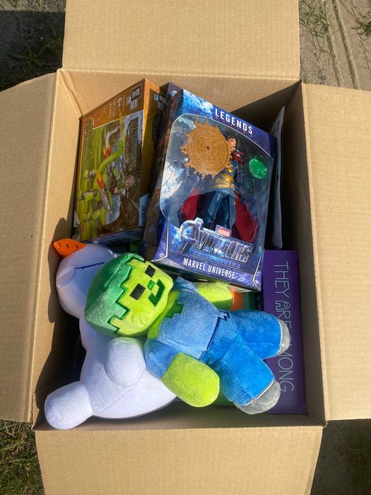 Zestaw Zabawek 25 szt Klocki Figurki Minecraft Avengers