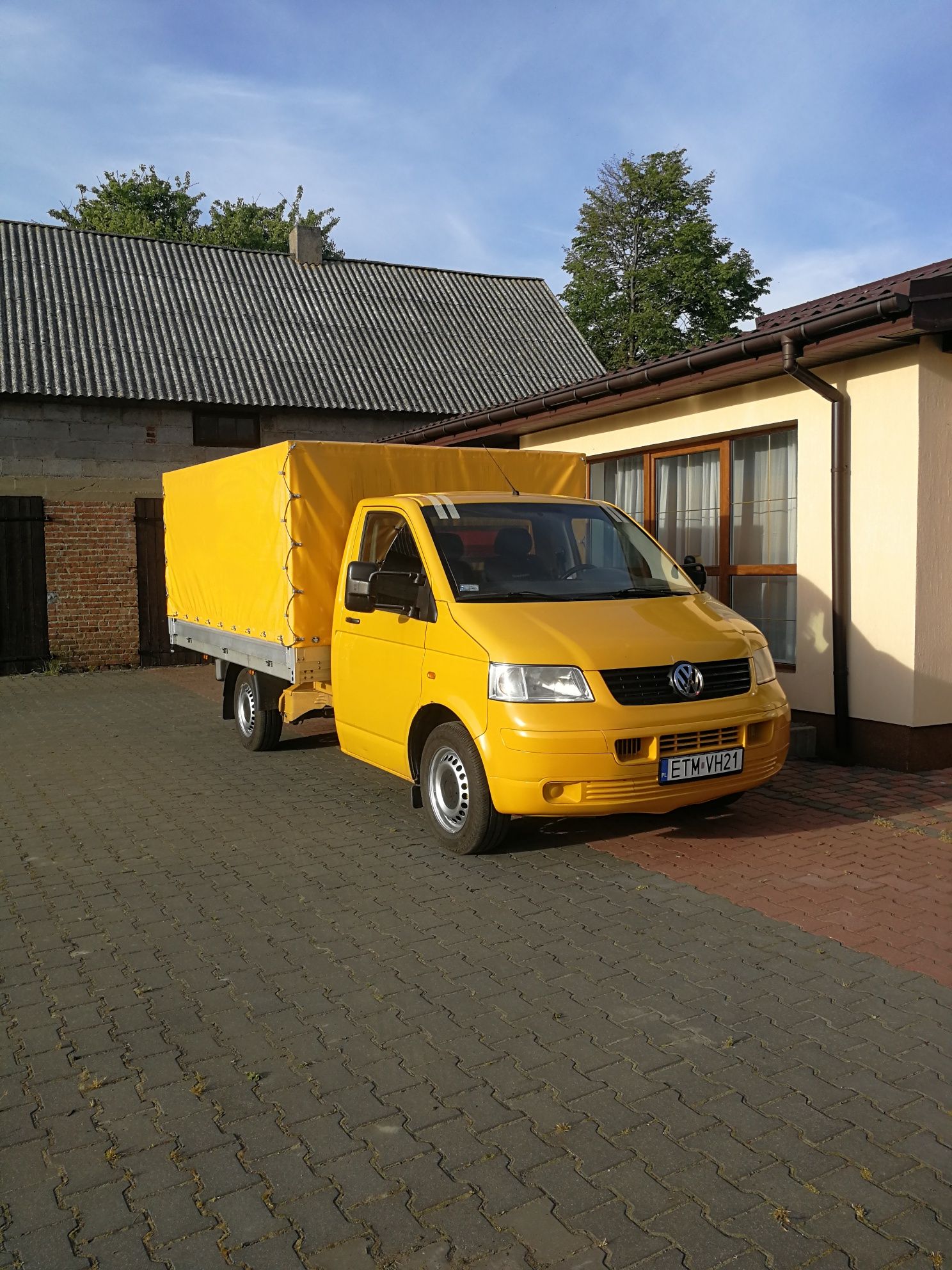Sprzedam  VW T5 2.5tdi 130km  bez zabudowy