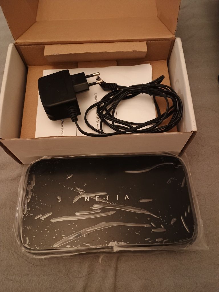 Router wifi TP-Link, 2x D-Link, PENTAGRAM