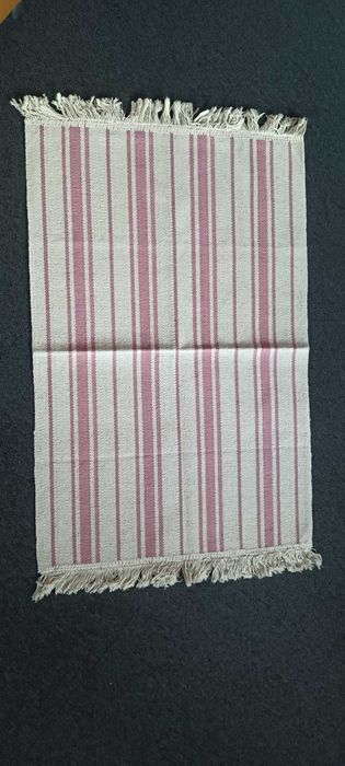 Dywaniki idealne do sypialni - naturalne