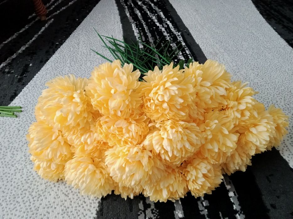 Chryzantema na łodydze