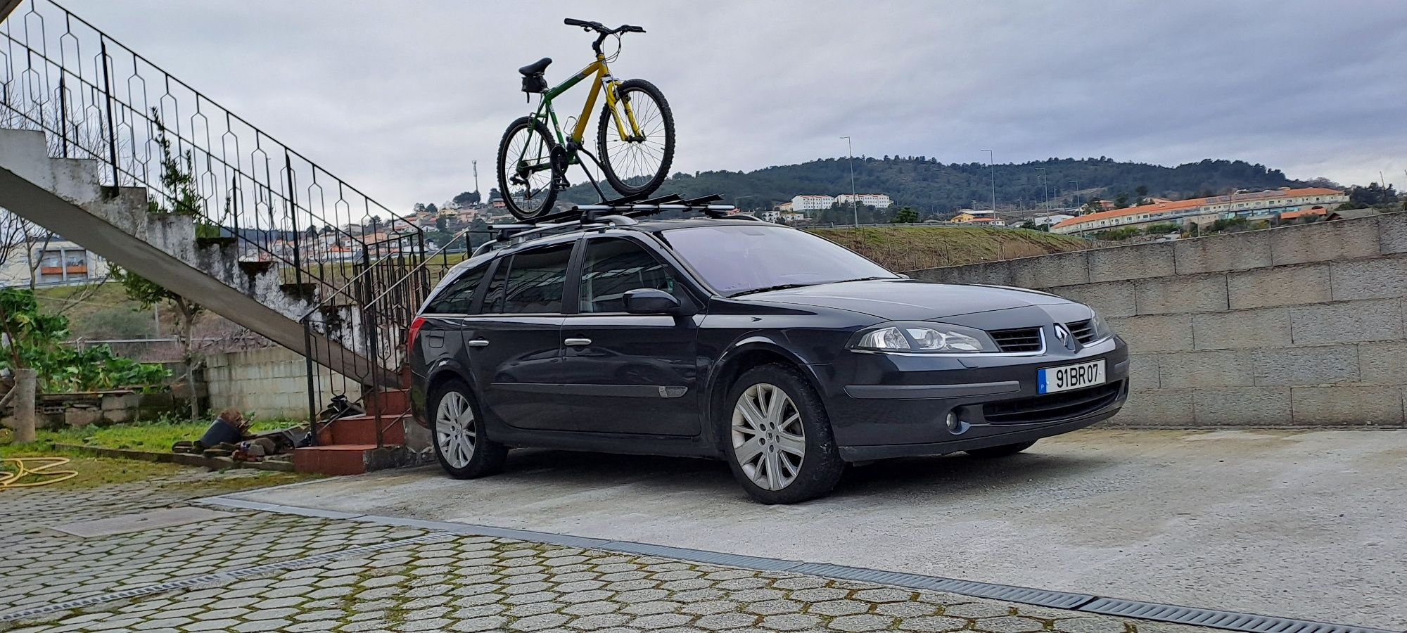 Renault laguna2 break 2.0 dci