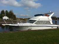 Jacht motorowy Bayliner 2858 Command Fly Bridge  SUPER OKAZJA