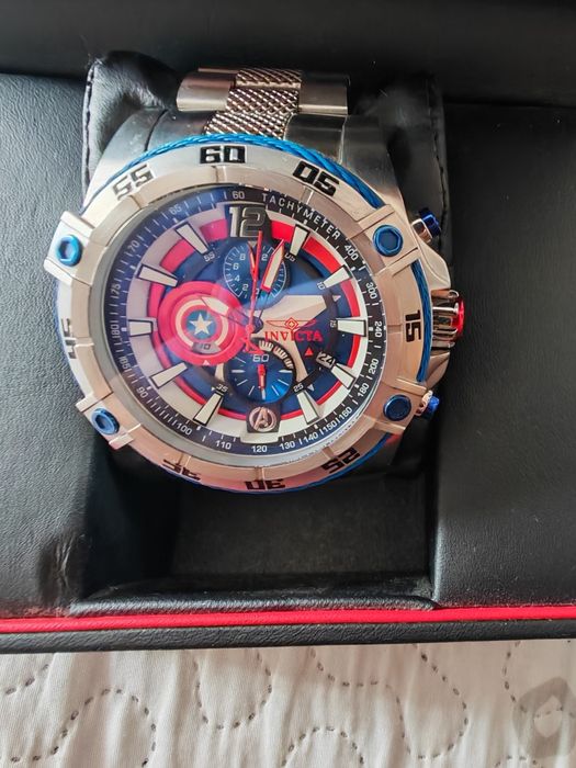 Relógio invicta Marvel capitão América.