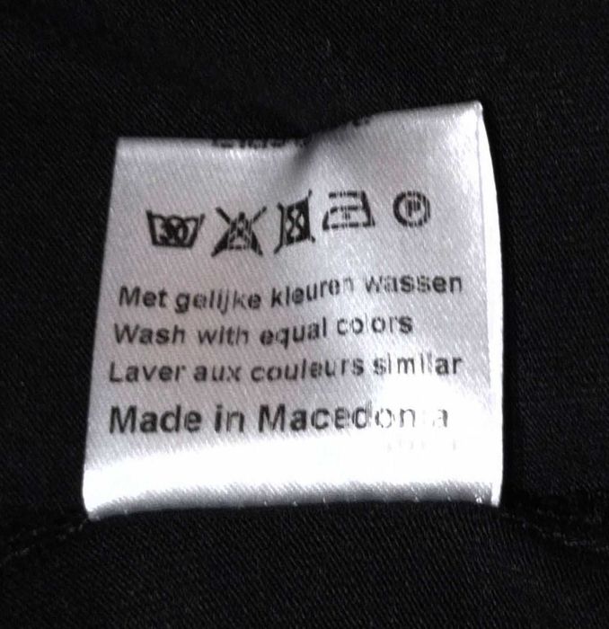 Базовое черное платье, вискоза, Roses of Aualon (Македония).