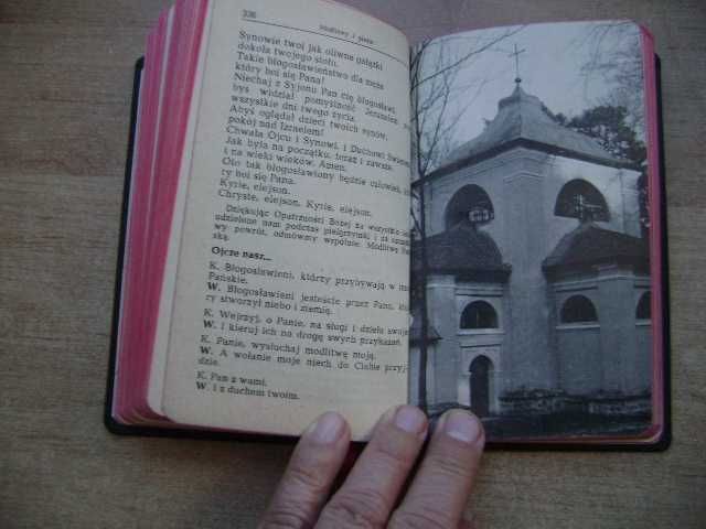 Starocie z PRL - Dewocjonalia = Modlitewnik Wejherowski z 1974r. TANIO