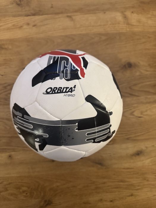 Piłka nożna Orbita 4 HYB FIFA Basic 5 Puma
