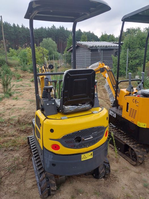 Minikoparka ME11 1050kg