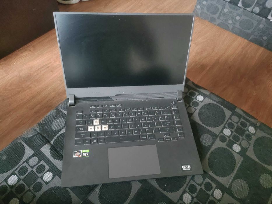 Laptop gamingowy ASUS ROG g513