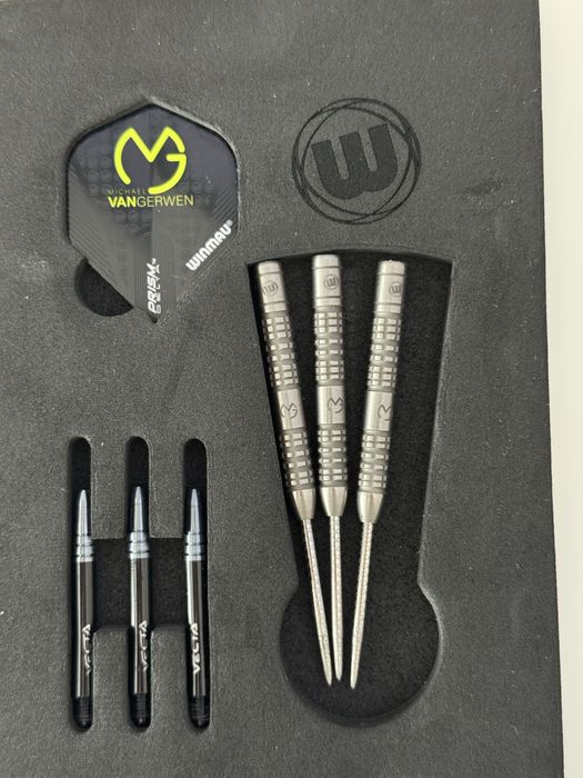 Lotki steel Winmau Michael Van Gerwen MVG absolute 22g