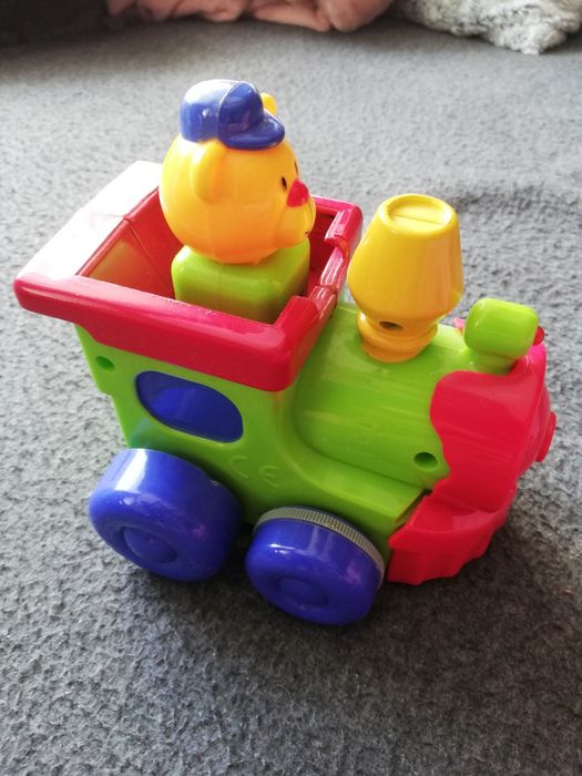 Lokomotywa z misiem sama jedzie