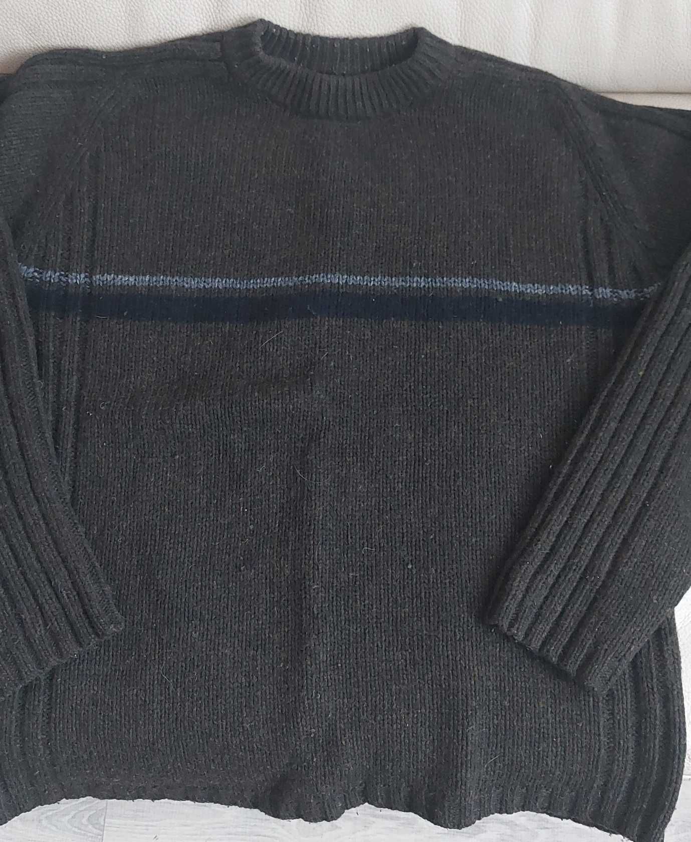 Tatuum, oliwkowy ciepły sweter męski, roz. L; 80% wełny jagnięcej