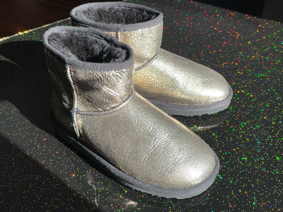 39 розмір Оригинальные Australia UGG Золотистий колір