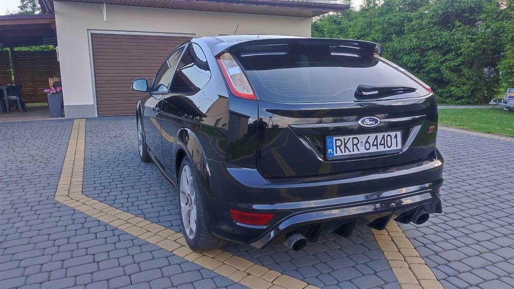 Ford Focus ST 2.5T LPG 260 KM