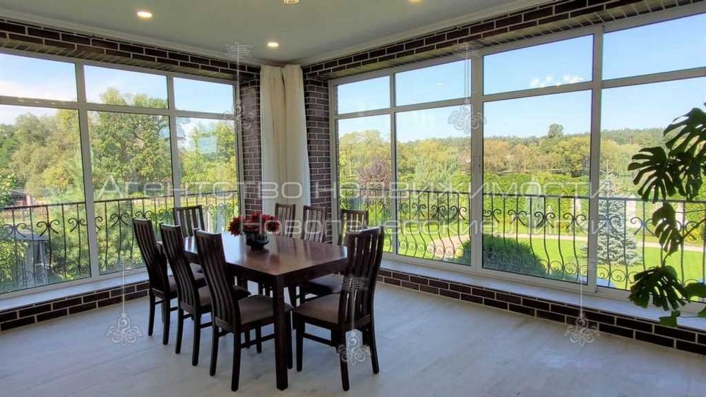 Оренда будинку під пансіонат на березі озера с. Горенка 650 м²