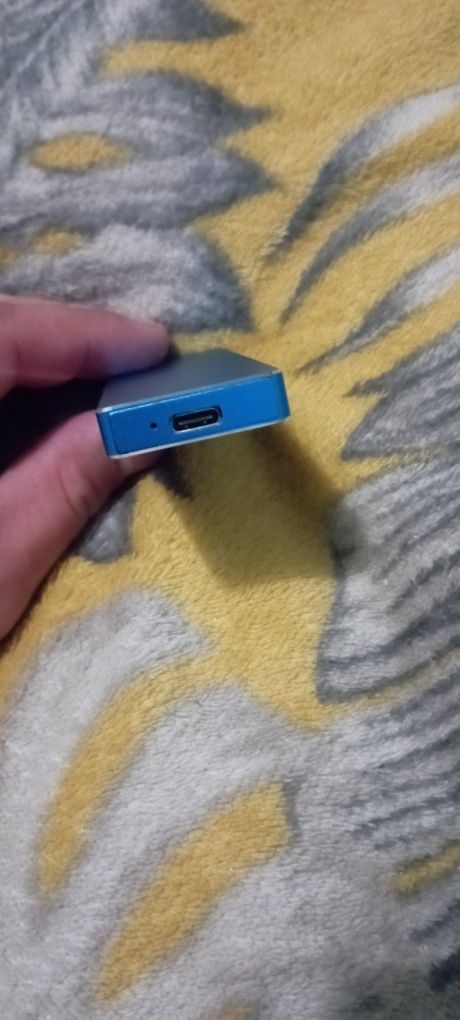Zewnętrzny dysk twardy 2Tb