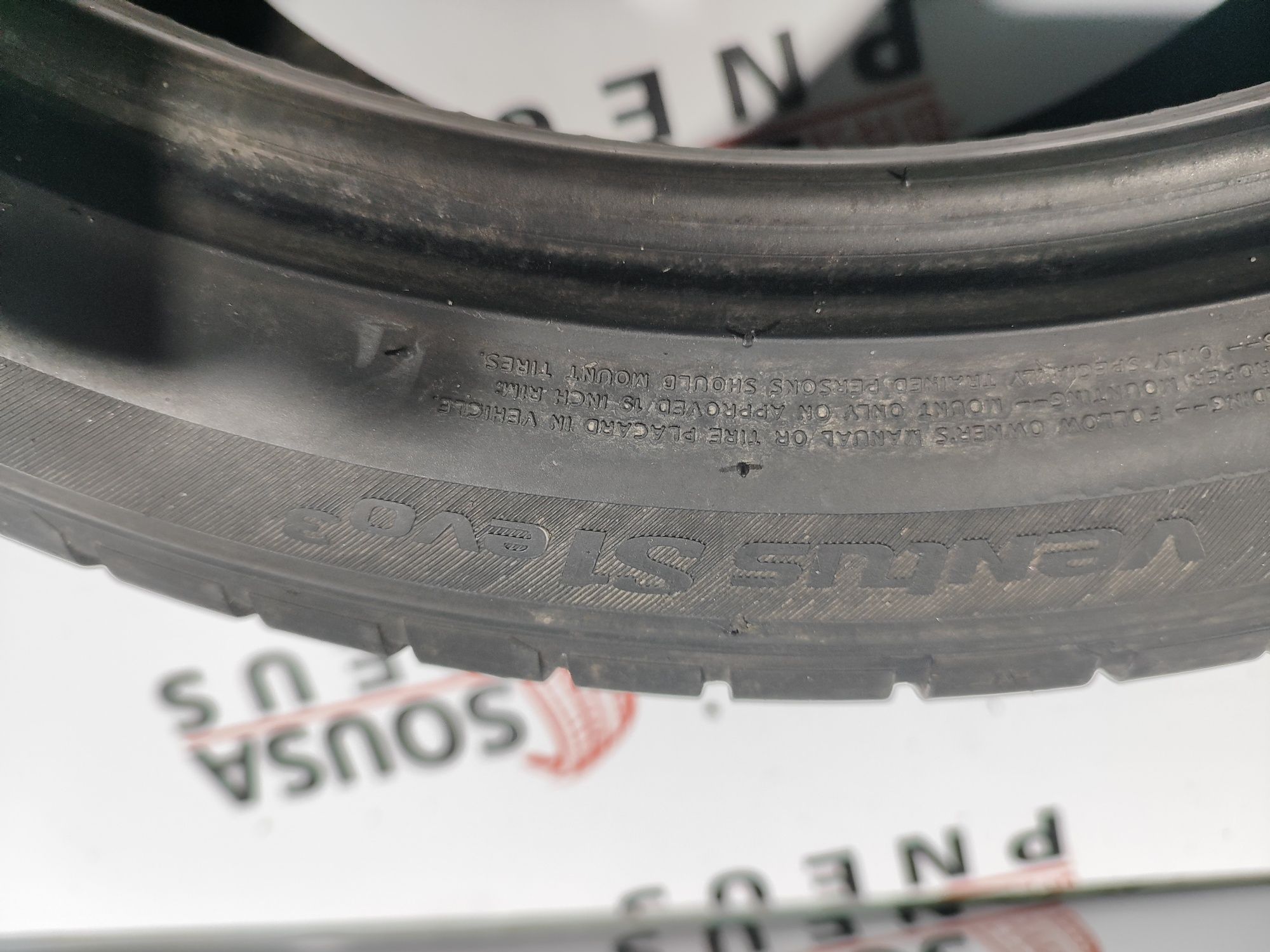 2 pneus semi novos 245-40R19 Hankook Ventus S1 Evo 3 - Oferta Portes