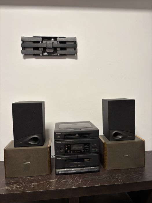 Wieża SHARP + 4 glosniki BOSE stan dobry !