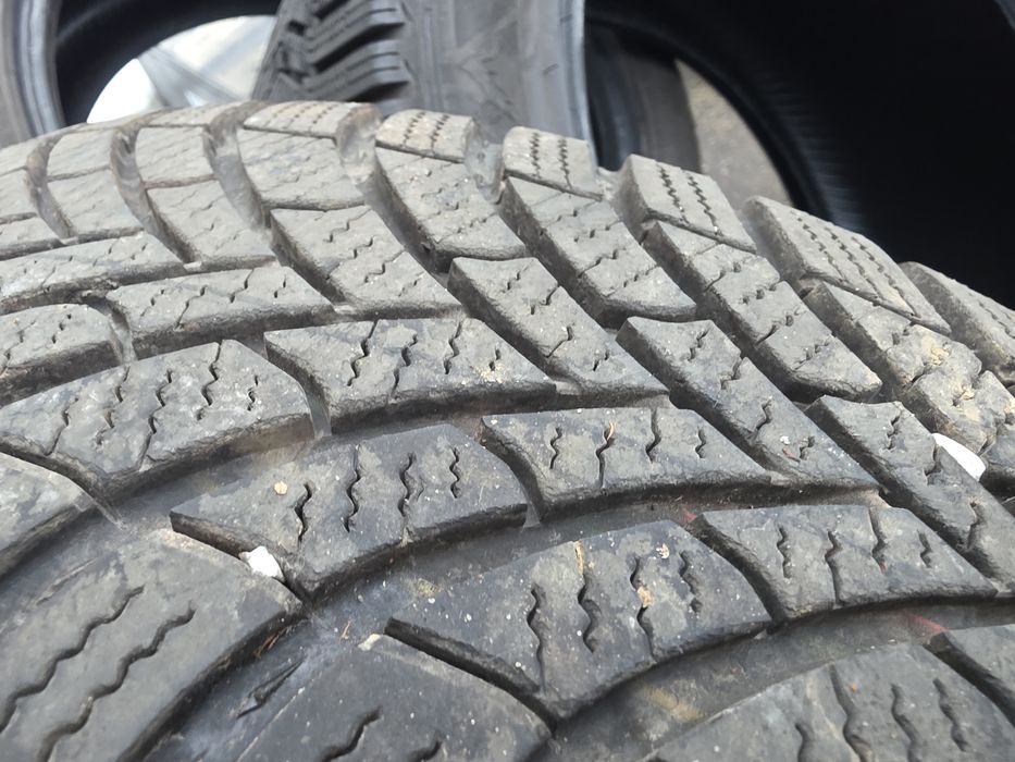 Opony zimowe 195/65/15