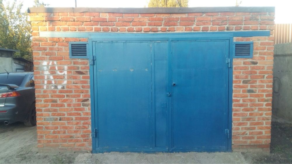 Продам гараж в гарному місці