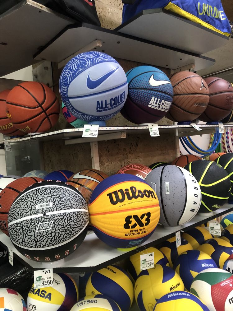 Баскетбольний м’яч Nike, Wilson, Jordan, Spalding