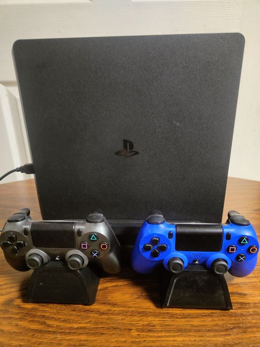 Playstation 4 slim 1tb