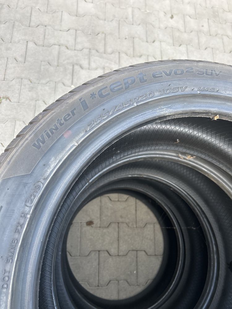 Hankook 255/45R20 105V winter i*cept evo2 SUV