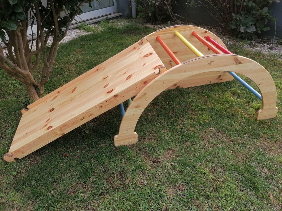 Arco colorido/ baloiço/ secretária 3 em 1