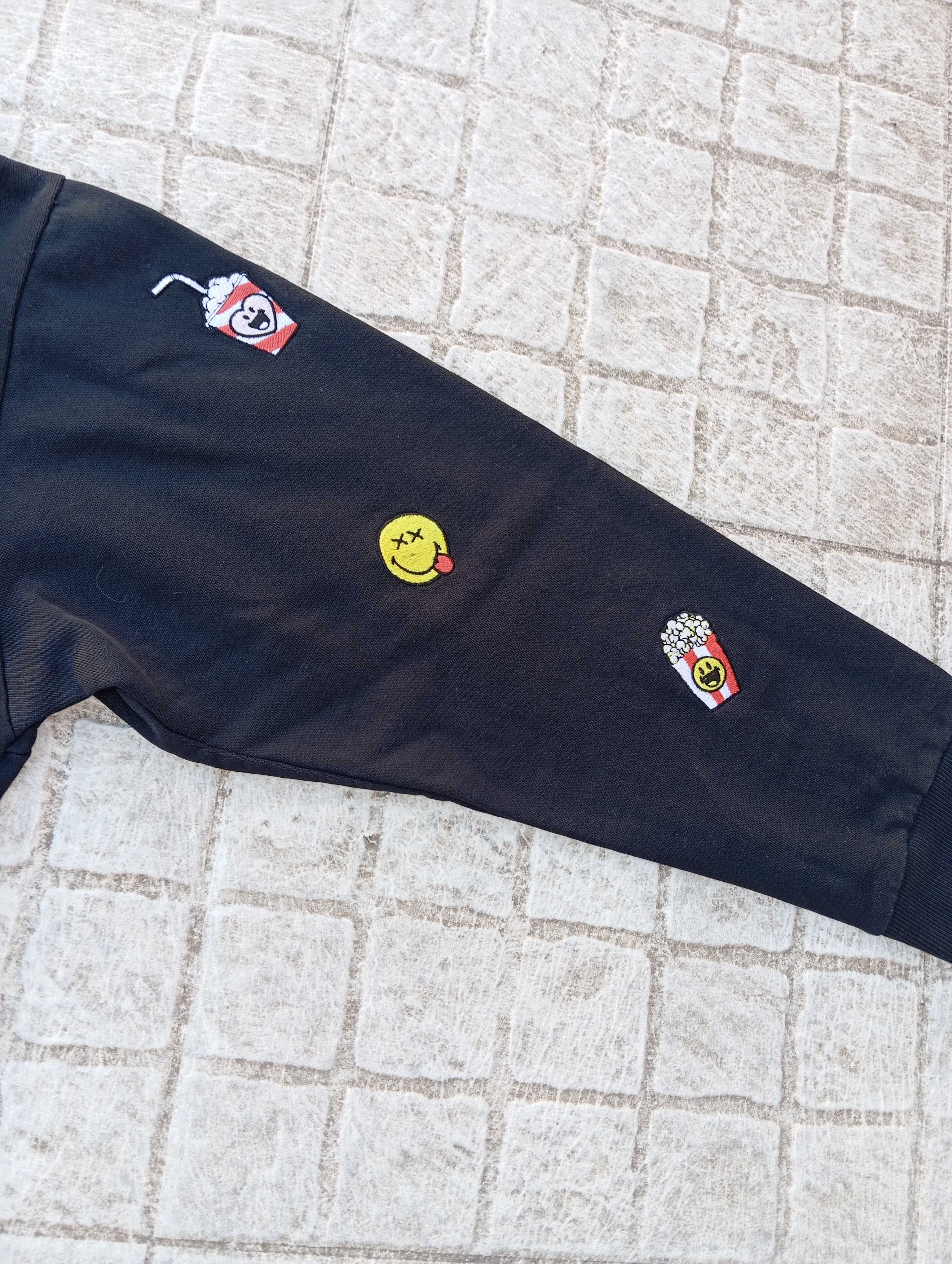 Camisola preta Zara com emojis
