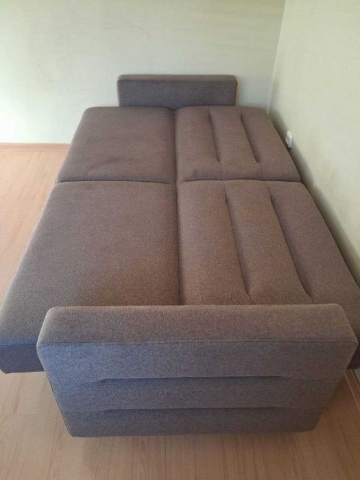Elegancki zestaw wypoczynkowy – sofa 3-1-1