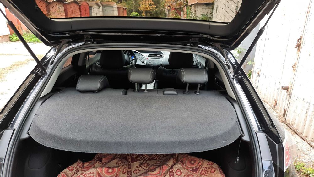 Honda Civic 5D 2010 р 1.8 АТ газ 96000 км пробіг