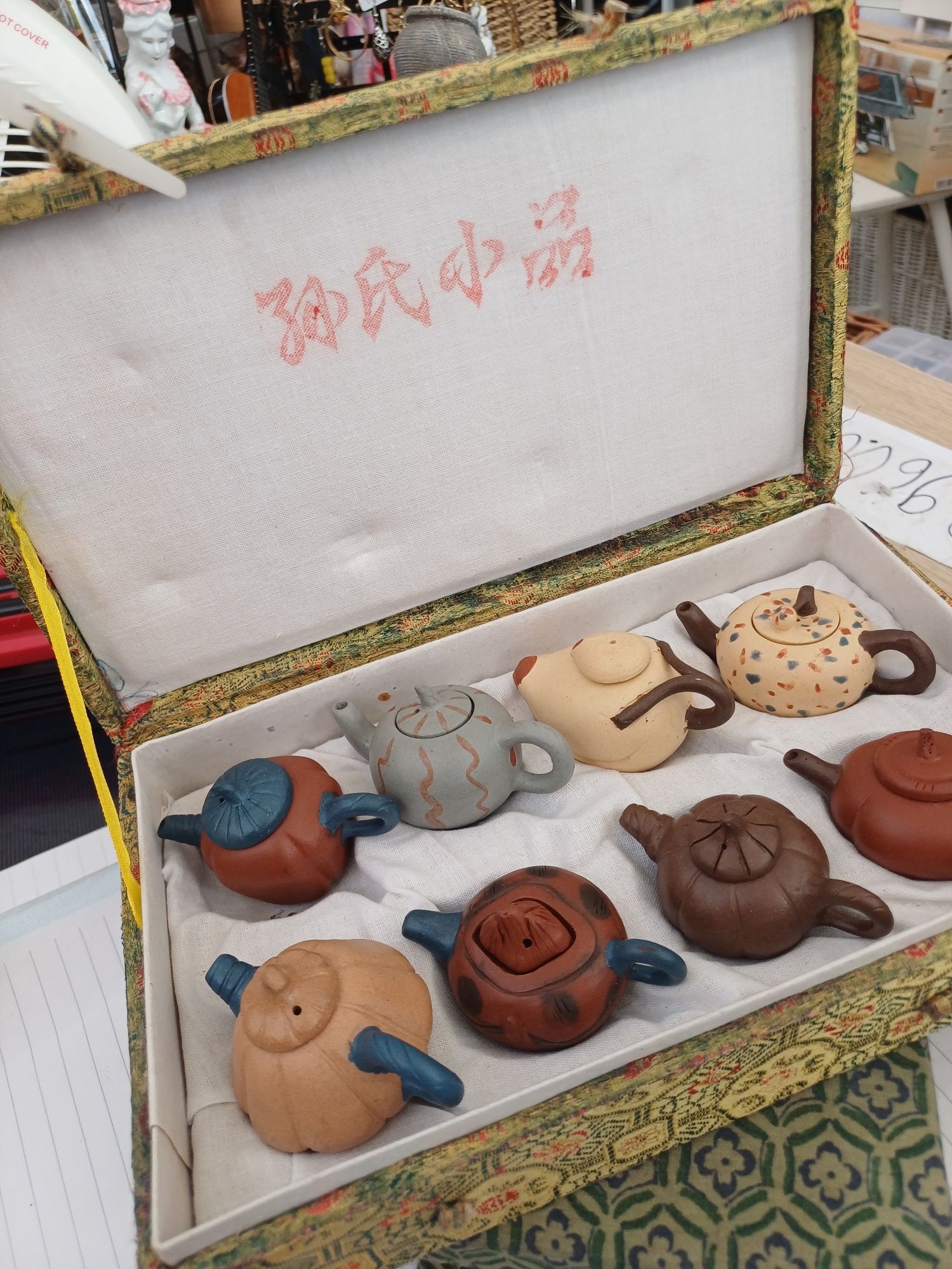 Bules de chá  em miniatura