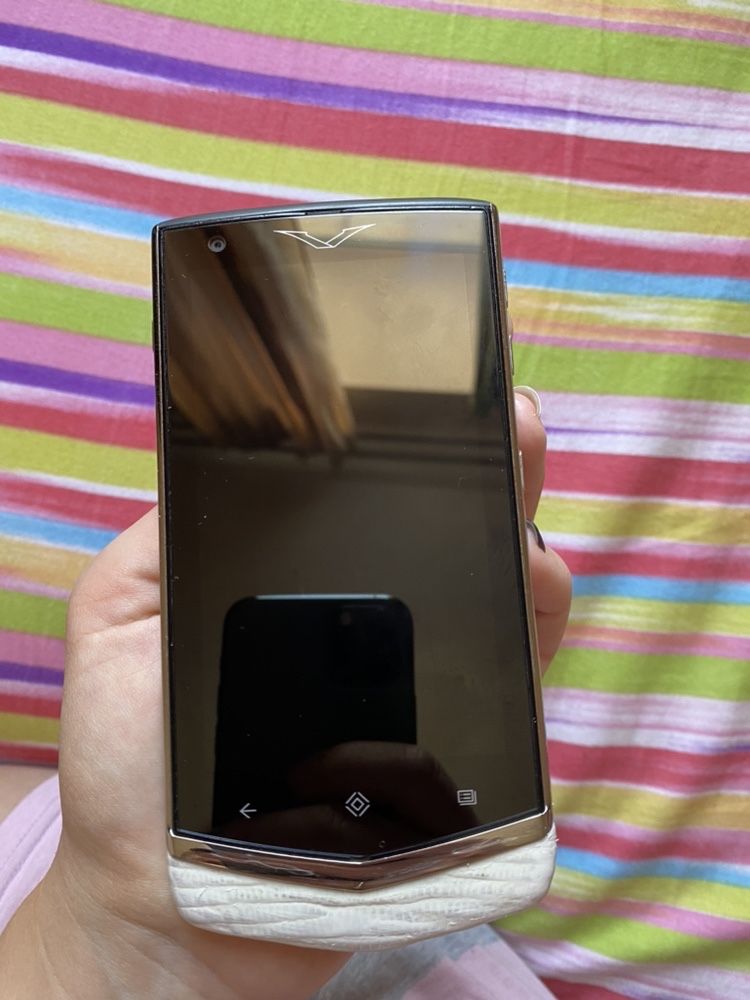 vertu constellation v верту