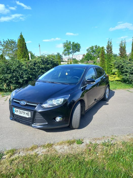 Форд Фокус MK3 2012 1,6л бензин