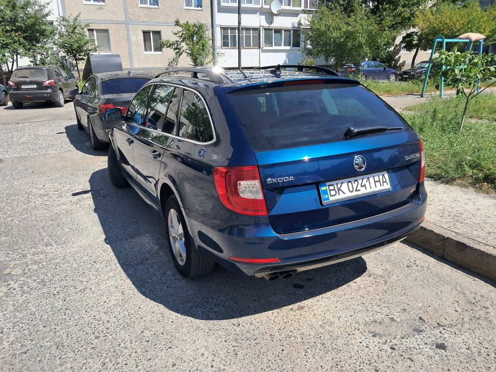 ПРОДАЖ Шкода superb 2015