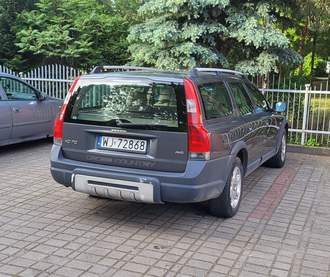 Volvo XC70 Cross Country 2.4TD 2005r Automat długie opłaty